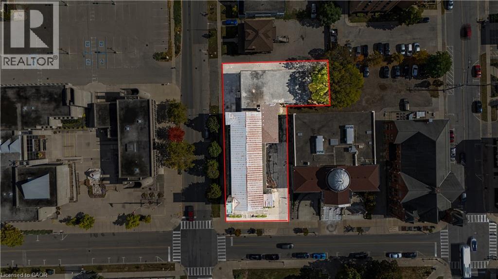 97 Wellington Street — photo 10