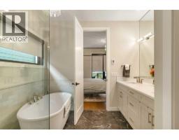 648 Shawnee Terrace SW - photo 18