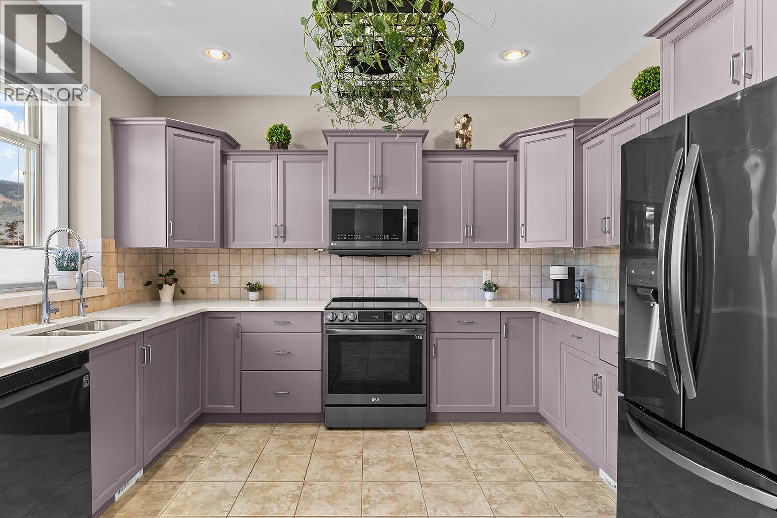 2150 Alvarado Trail - Image 18