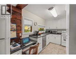 Dining room - 6725 Barnhartvale Road, Kamloops, BC V2C6V7 Photo 6