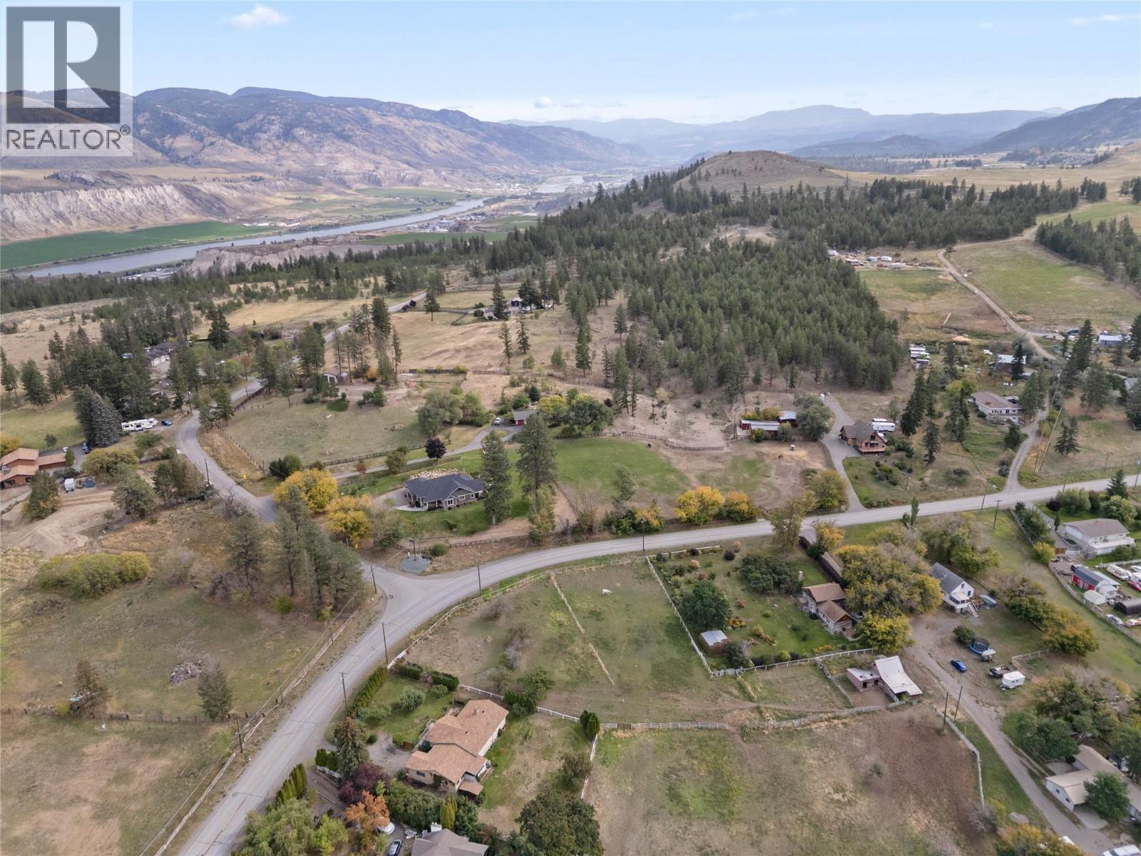6725 Barnhartvale Road - Image 29