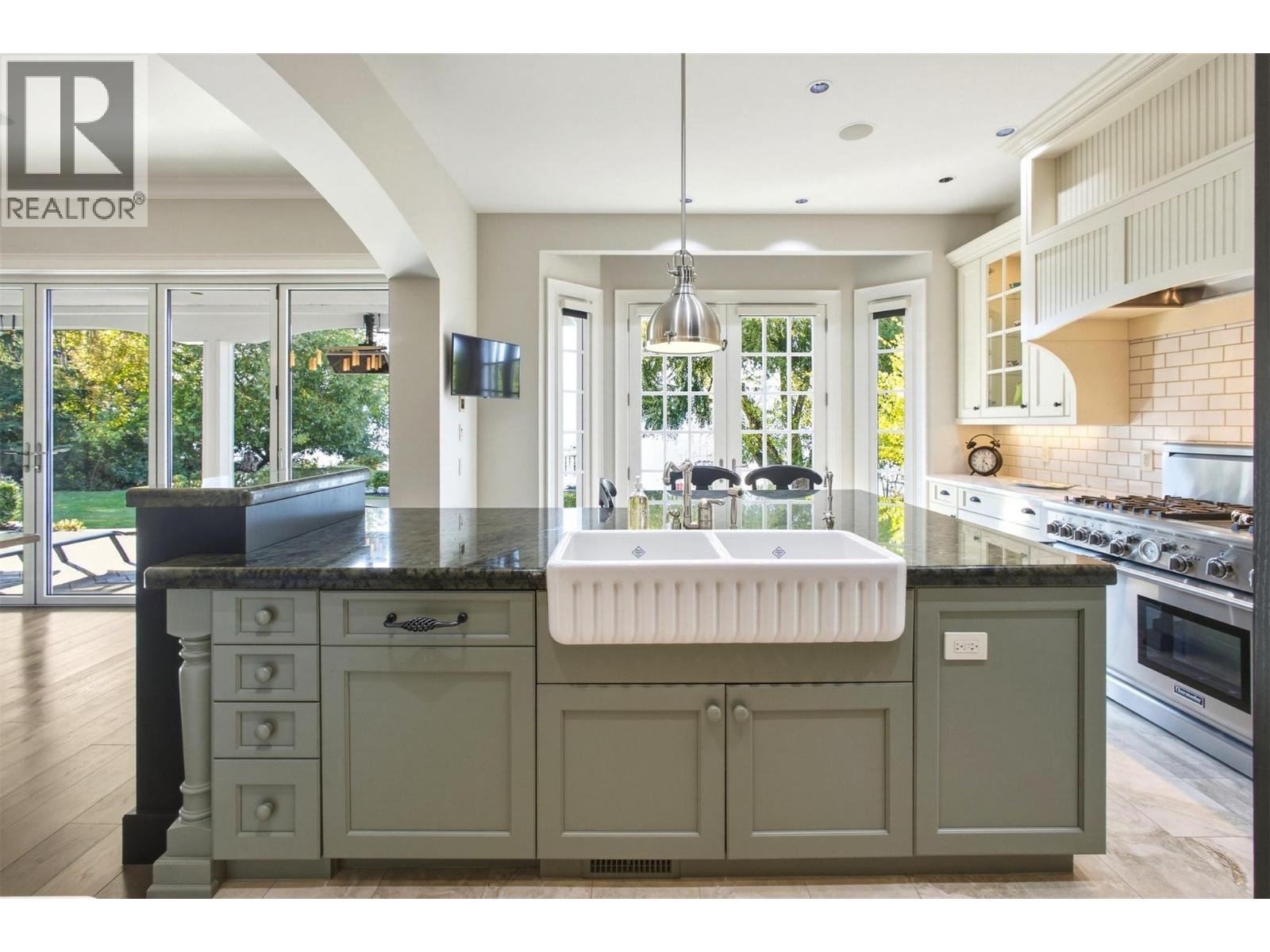 4200 Short Road, Kelowna