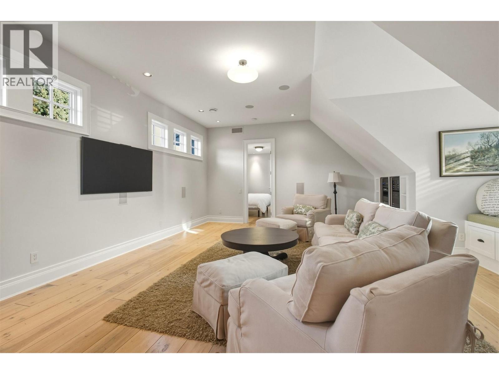 4200 Short Road, Kelowna