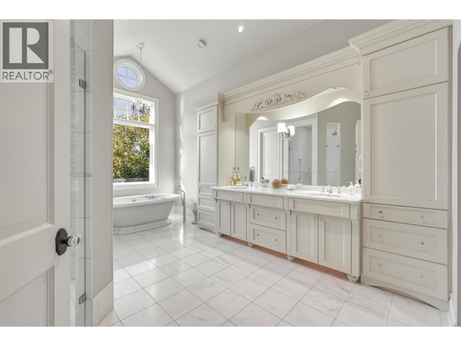 4200 Short Road, Kelowna
