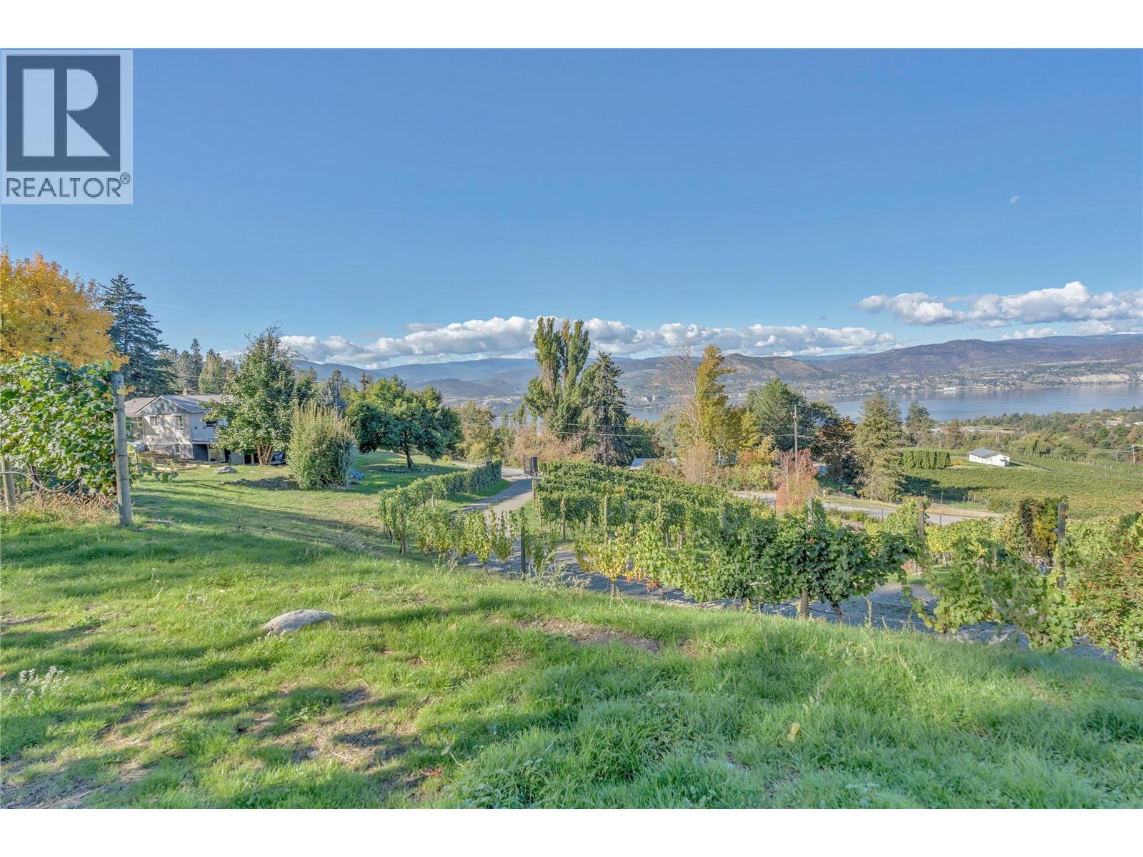 2864 Arawana Road, Naramata