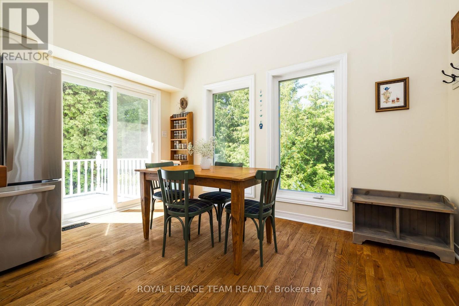 531 CRAIG ROAD - Image 17