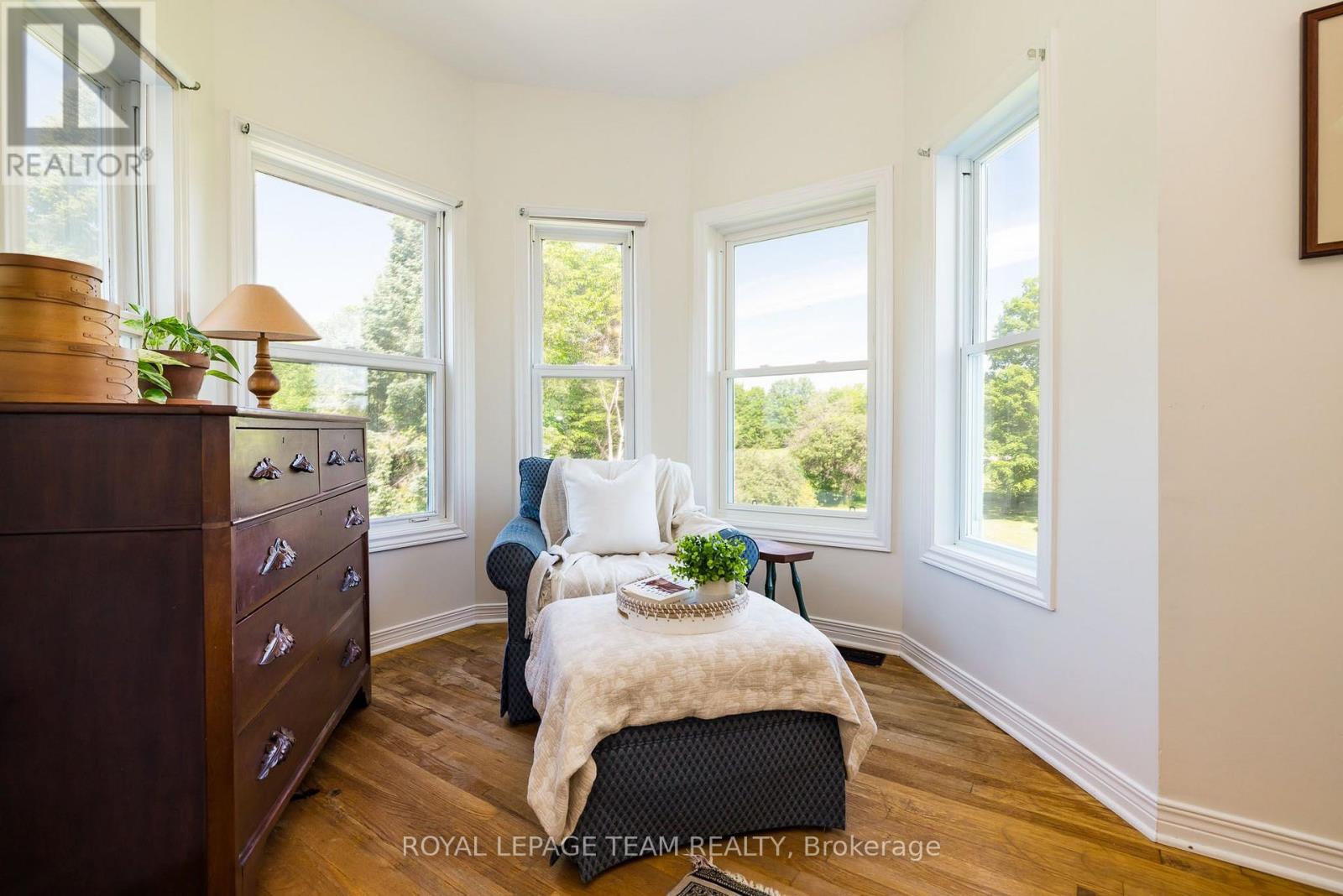 531 CRAIG ROAD - Image 28