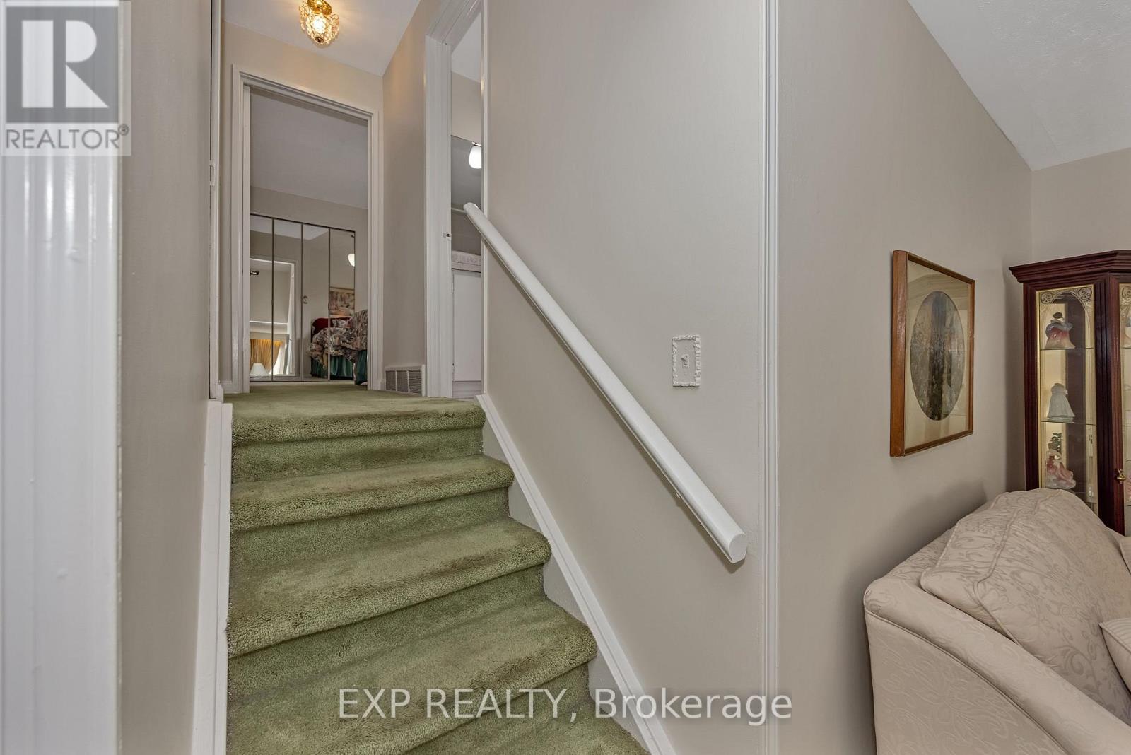 2161 VALLEY DRIVE - Image 14