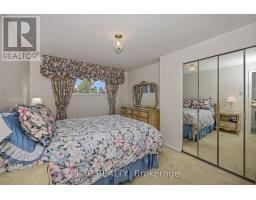 2161 Valley Drive, Ottawa, ON K1G2P6 Photo 17