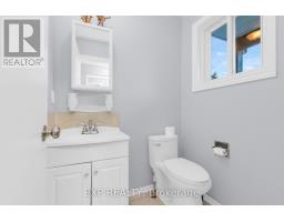 4 Fulham Court E, Ottawa, ON K2J2J6 Photo 9