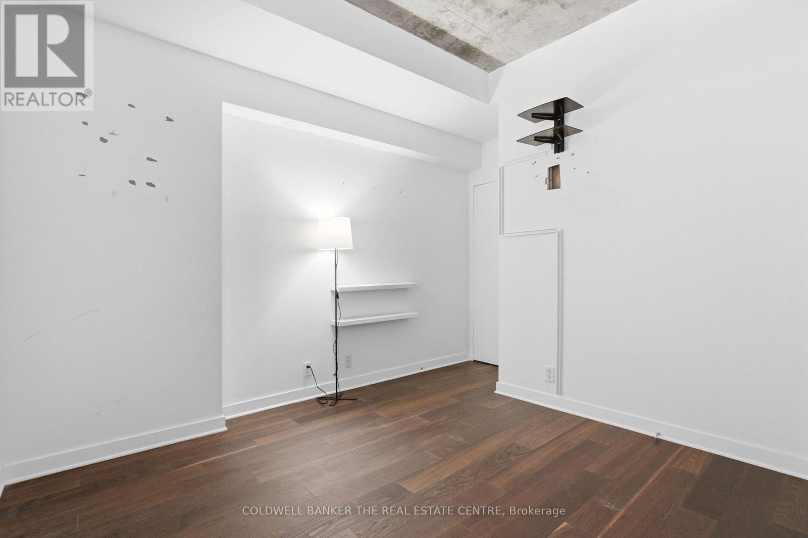 #501 36 CHARLOTTE STREET - 10
