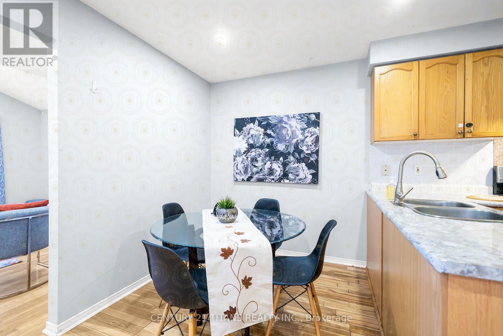 51 MARCHWOOD CRESCENT - 5