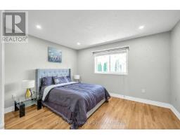 Living room - 51 Marchwood Crescent, Clarington, ON L1C5K5 Photo 9