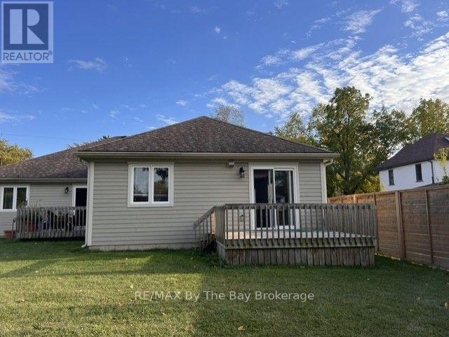 UNIT A - 22 EDWARD STREET W, Clearview (Creemore)