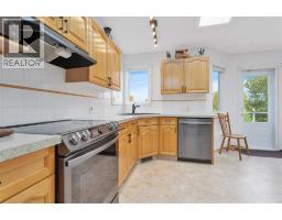 123 Riverview Circle, Cochrane, AB T4C1K5 Photo 13