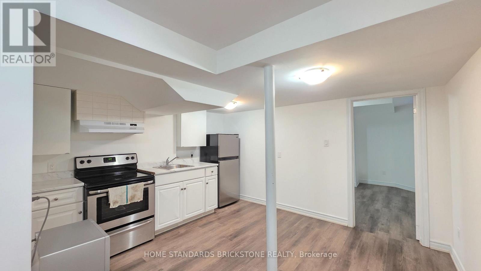 LOWER - #2 - 41 SILK OAK COURT, Vaughan (Patterson) — photo 3