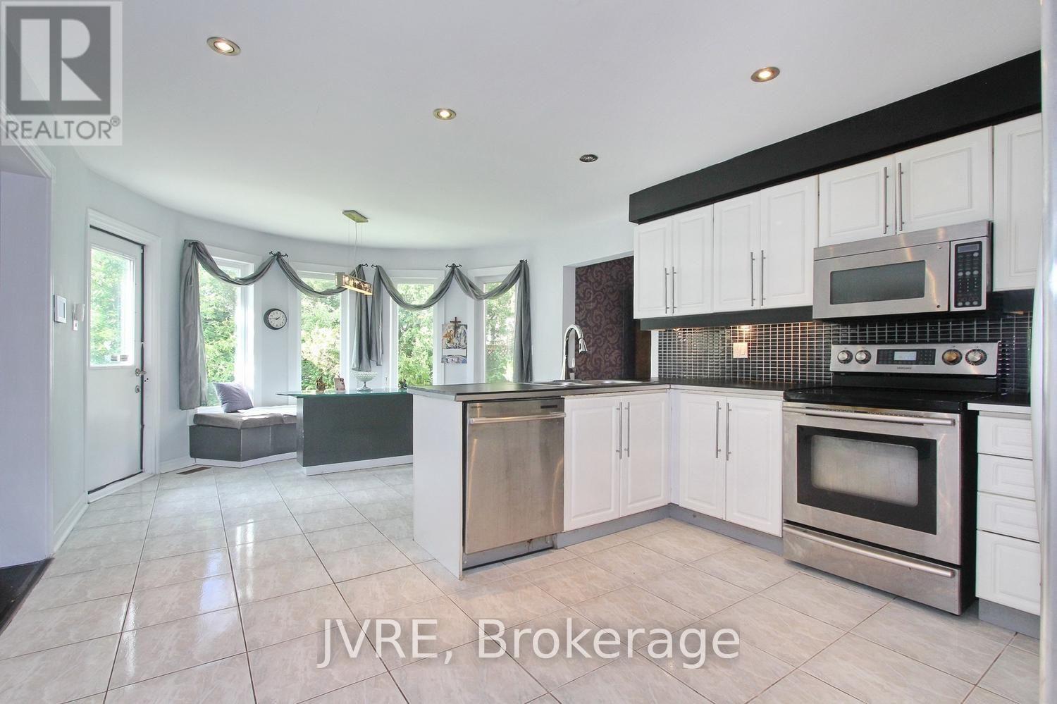 612 Elgin Mills Road West, Richmond Hill, ON photo 17