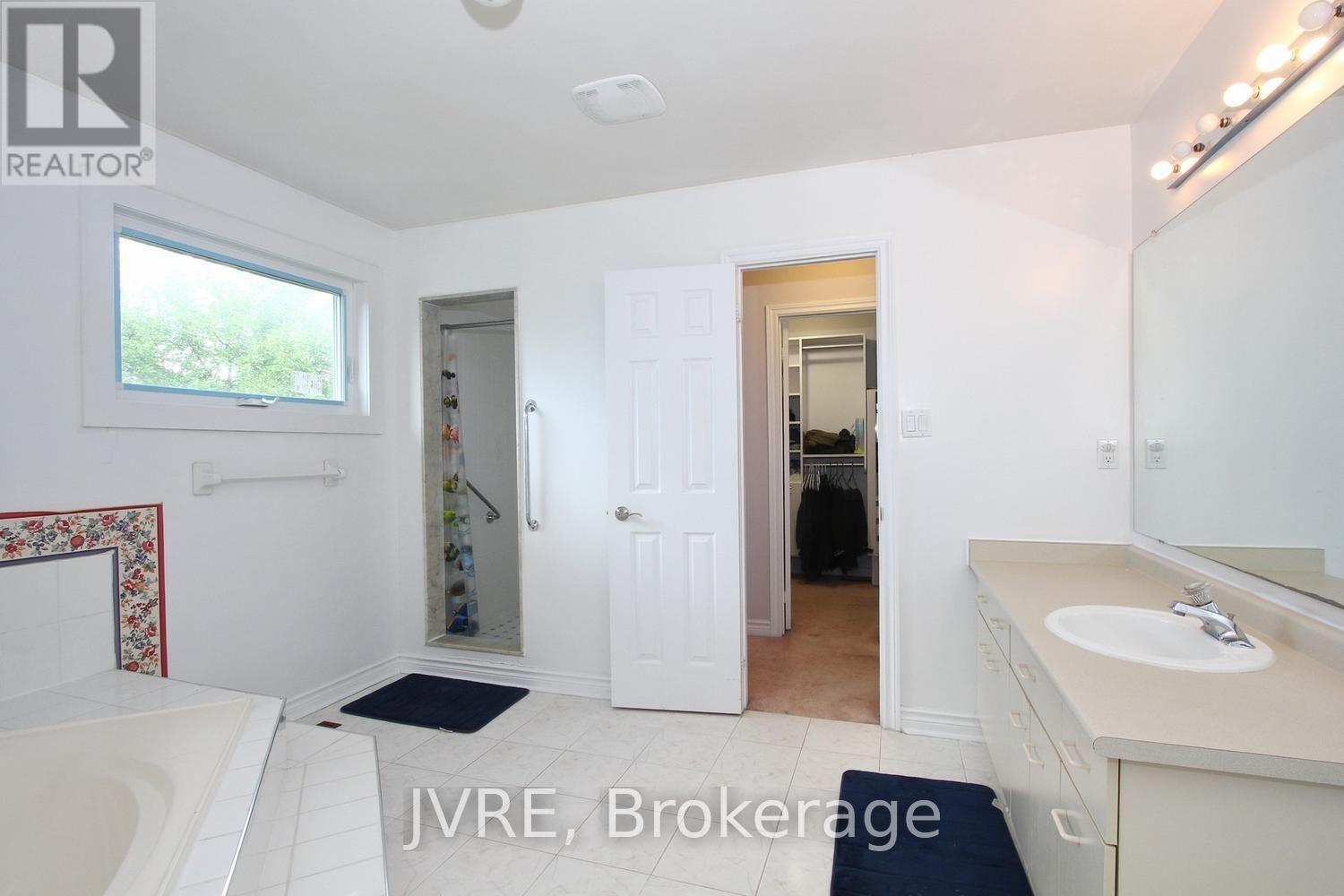 612 Elgin Mills Road West, Richmond Hill, ON photo 28
