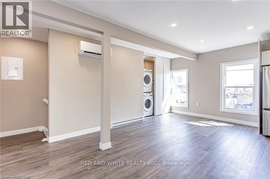279 WILLIAM Street Unit# 2, London — photo 5