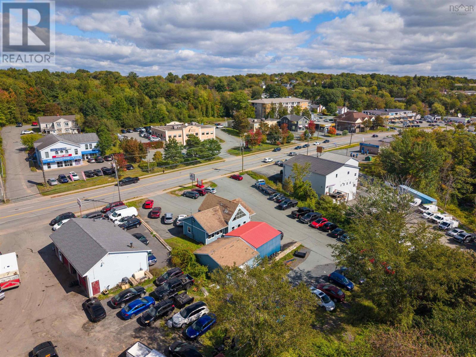 Property 11 of 14 of 452 Sackville Drive