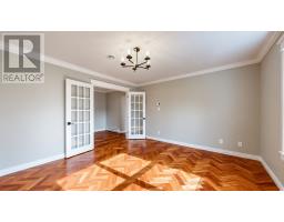 Unit 402 - 115 Forest Road thumbnail 5
