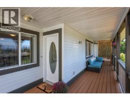 Bathroom - A 4654 Cruickshank Ave, Courtenay, BC V9N7W6 Photo 8