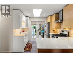 A 4654 Cruickshank Ave, Courtenay, BC V9N7W6 Photo 17