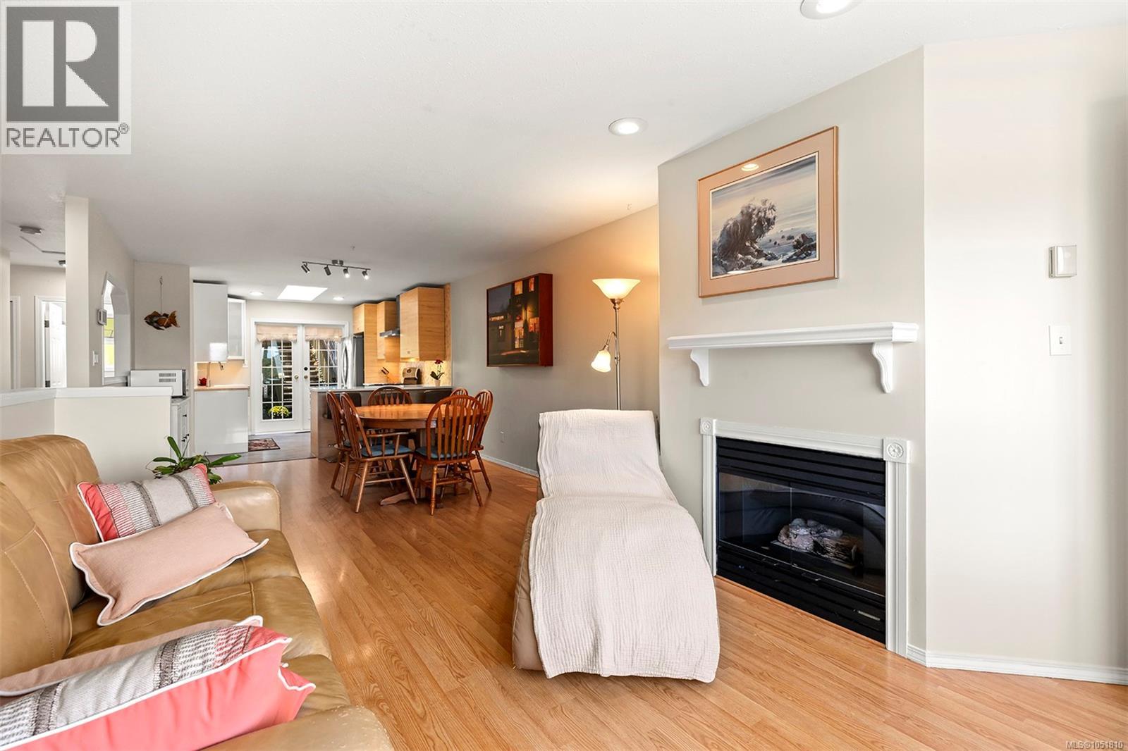 #A 4654 Cruickshank Ave - Image 13