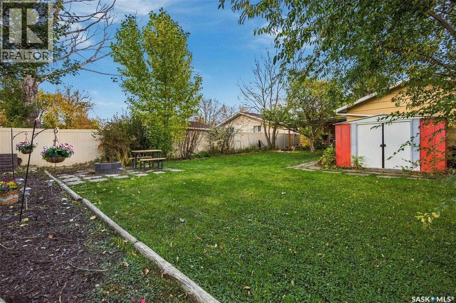 38 Petersmeyer STREET - 32