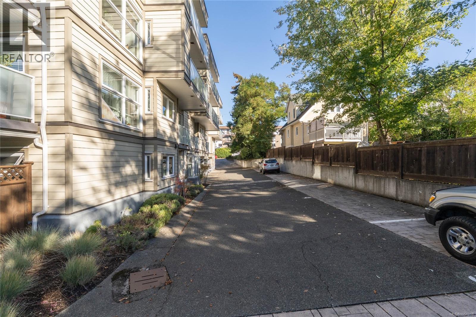 203 3230 Glasgow Ave, Saanich - Image 1