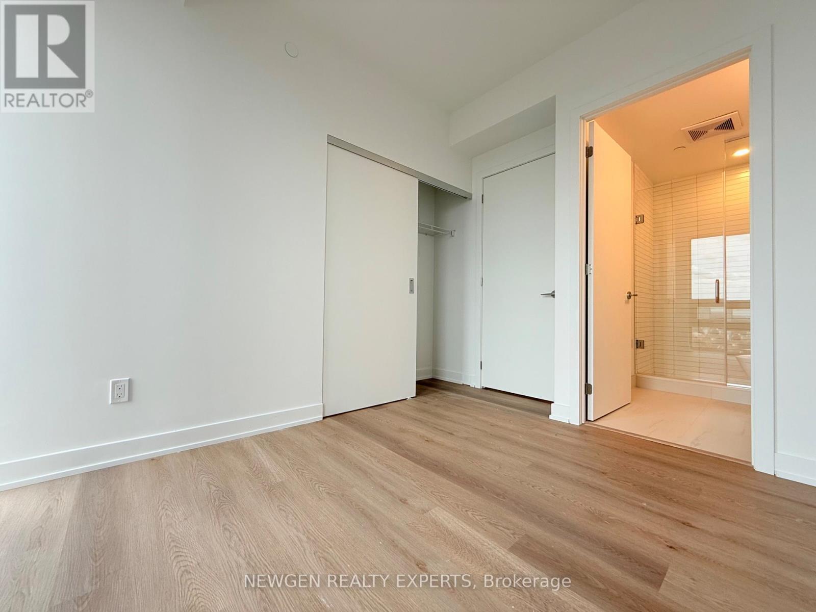 101 John Street North — photo 31