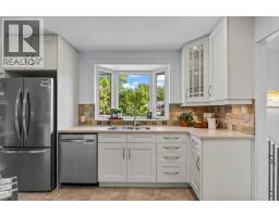 48 Butler Crescent NW - photo 5