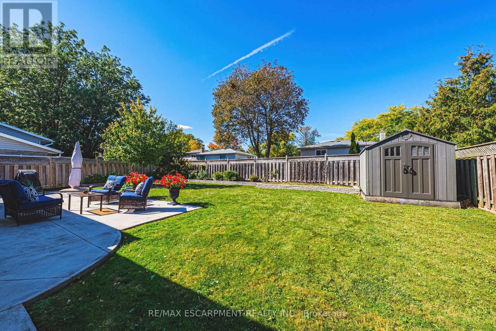 2231 URWIN CRESCENT - 30