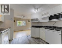 Kitchen - 5432 Chidley Road Unit# 22, Peachland, BC V0H1X5 Photo 13