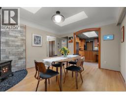 1680 Ash Rd, Saanich, BC V5C4B3 Photo 22