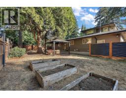 1680 Ash Rd, Saanich, BC V5C4B3 Photo 42
