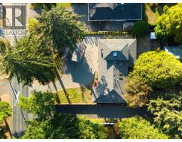 1680 Ash Rd, Saanich, BC V5C4B3 Photo 46