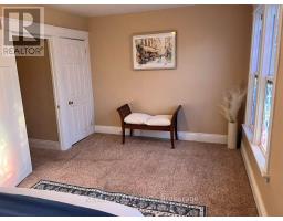 36 Holton Avenue N, Hamilton, ON L8L6H4 Photo 33