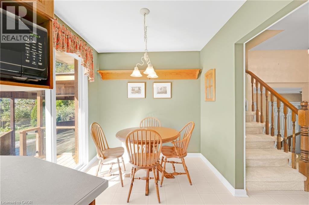 588 LOUISE Drive - Image 19