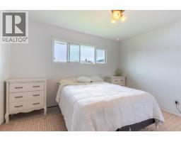 Primary Bedroom - 690 Alberni Avenue, Kamloops, BC V2B1T1 Photo 12