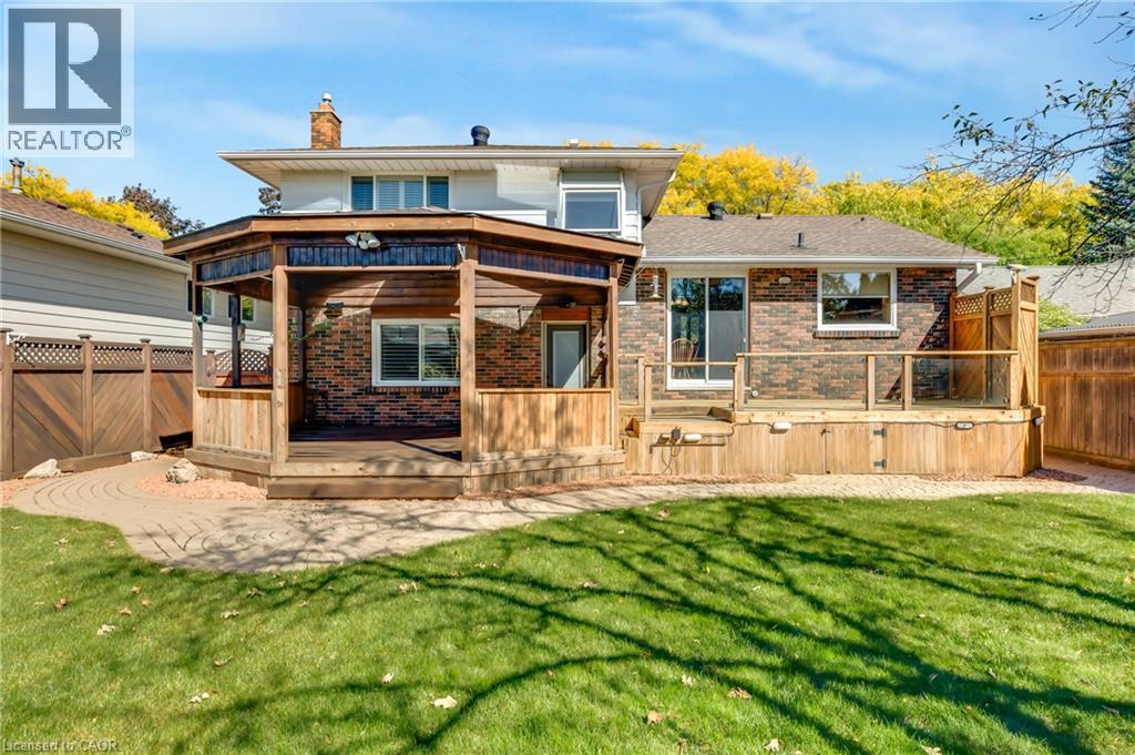 588 LOUISE Drive - Image 29
