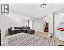 139 Hawkville Close NW - photo 34