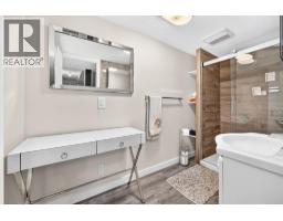 139 Hawkville Close NW - photo 38