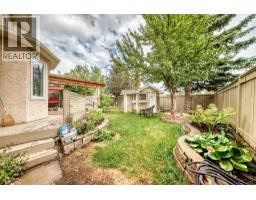 139 Hawkville Close NW - photo 40