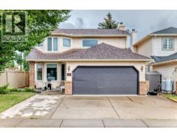 139 Hawkville Close NW - photo 1