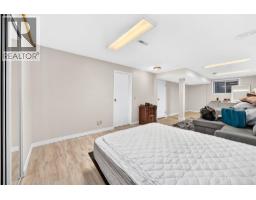 139 Hawkville Close NW - photo 36
