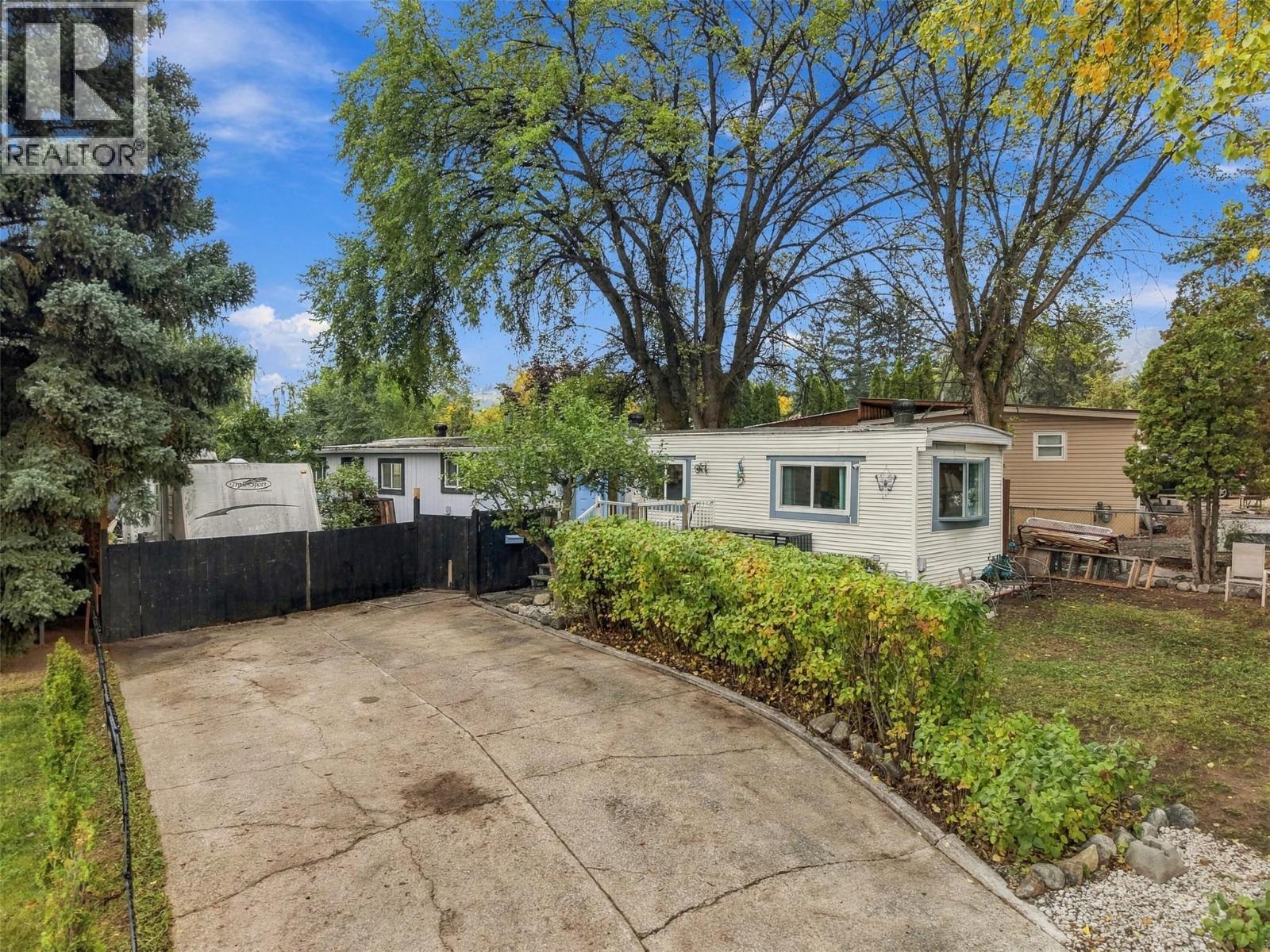 Property for sale at 5317 Freda Avenue