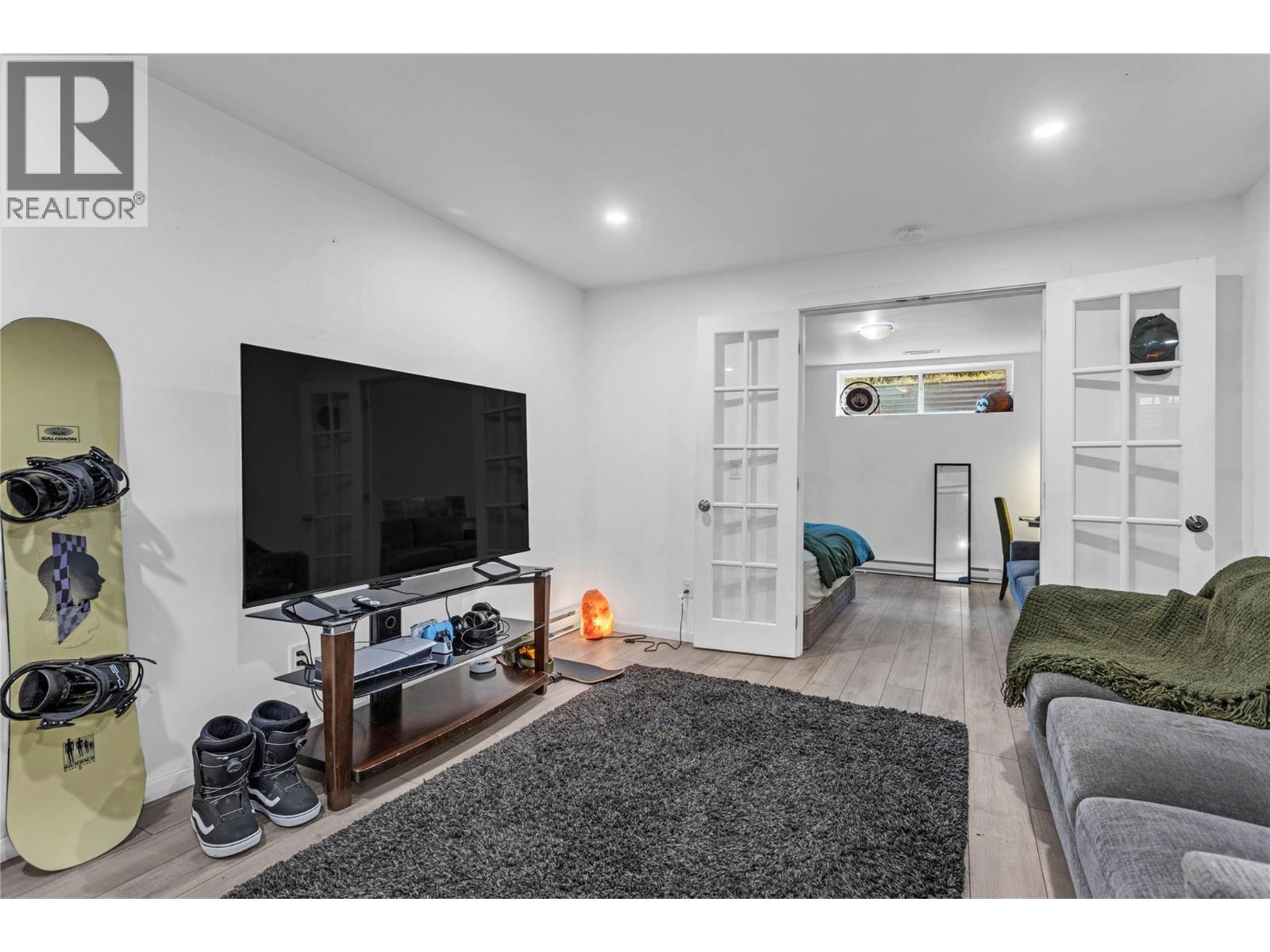 705 Stoltz Court, Kelowna