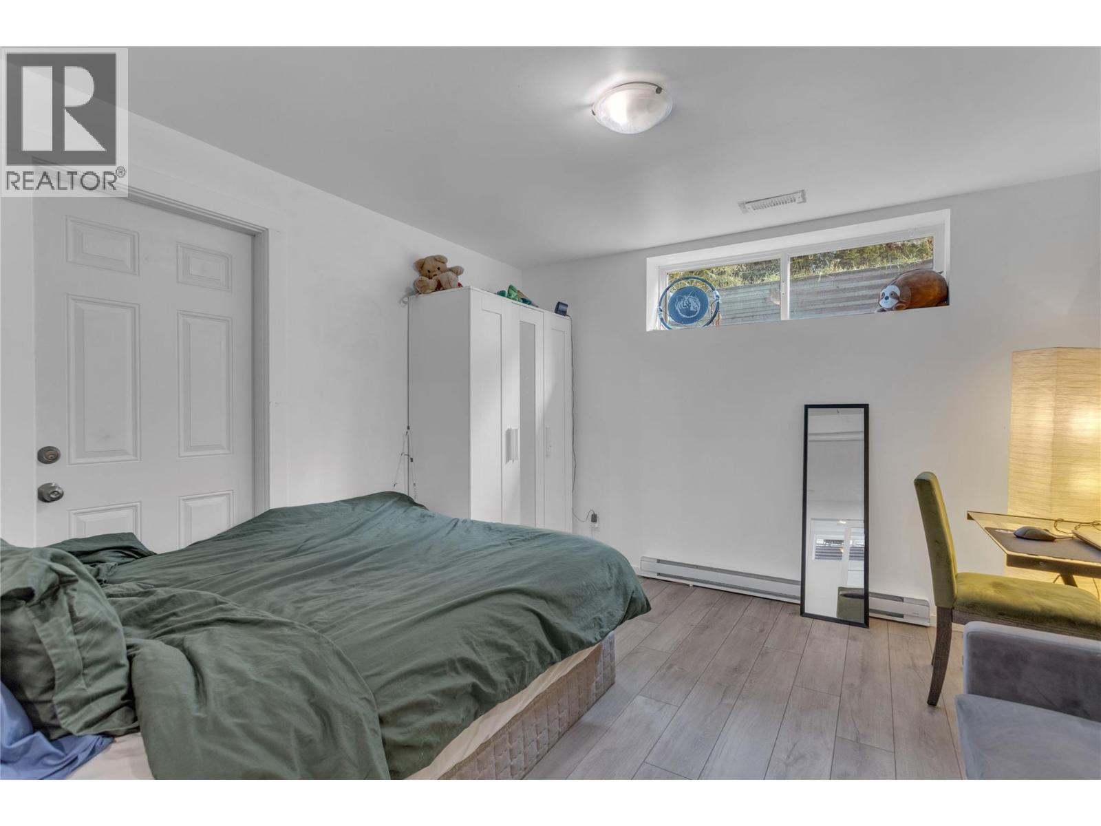 705 Stoltz Court - 35