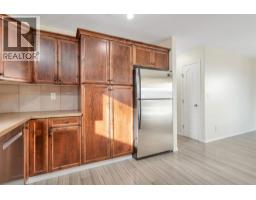 3pc Bathroom - 20 Hammond Close, Sylvan Lake, AB T4S0C7 Photo 8